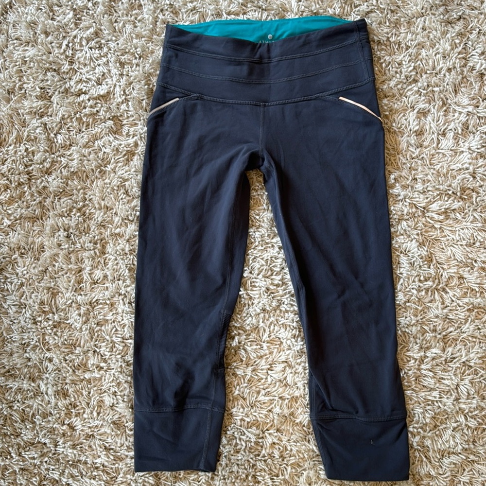 Athleta Capri leggings
